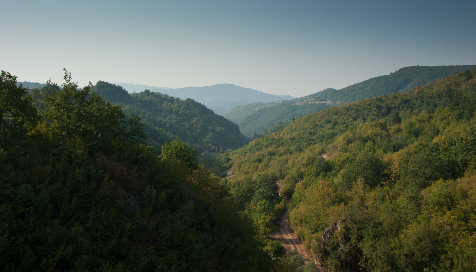 Bosnia and Herzegovina -  [35 mm, 1/200 sec at f / 16, ISO 400]